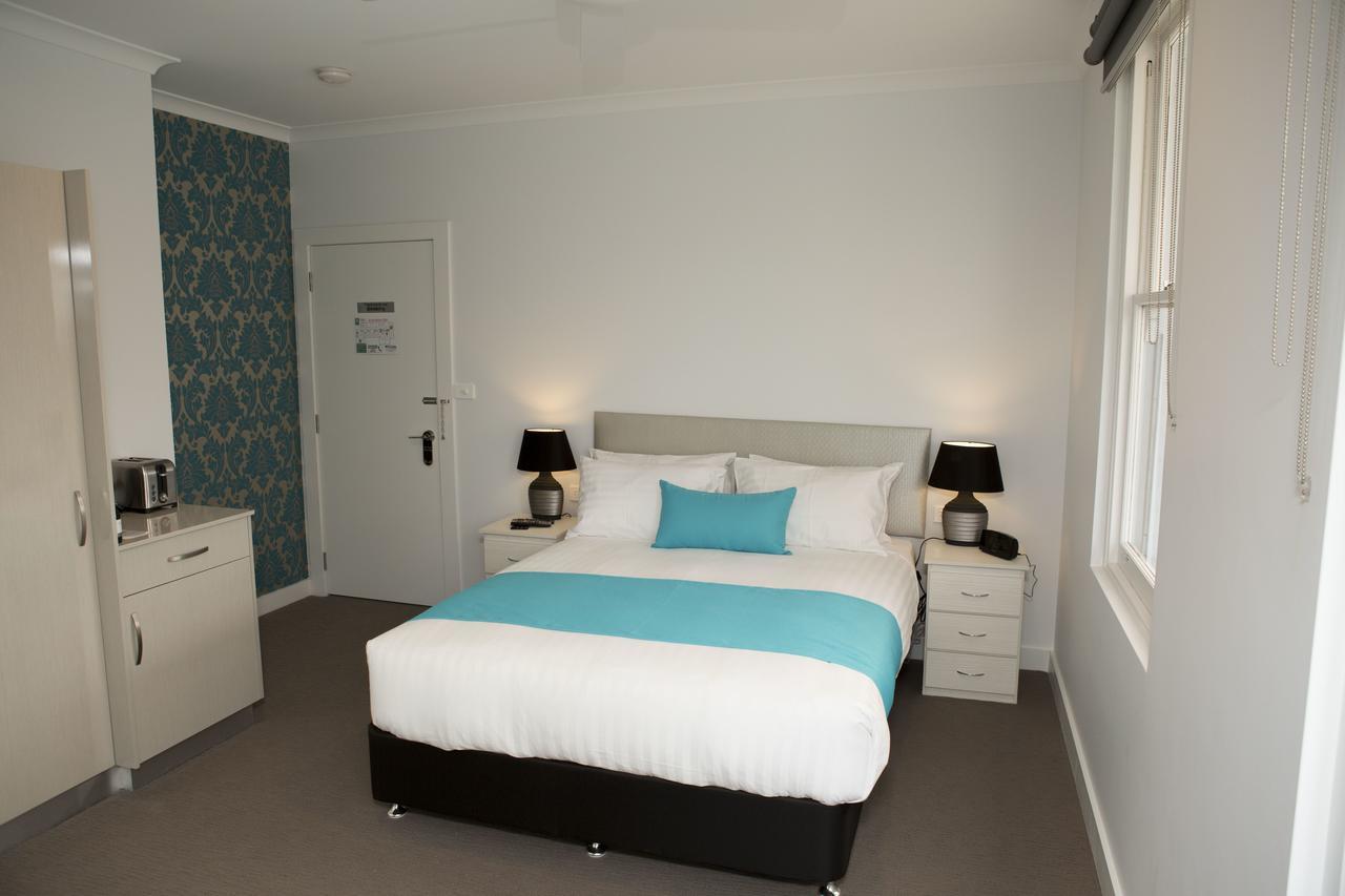Beach Hotel Burnie Exterior foto